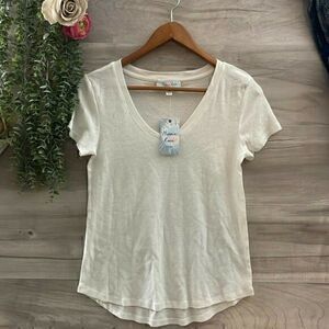 Hippie Rose Womens White Short Sleeve Scoop Neck Casual Blouse Top Size Small